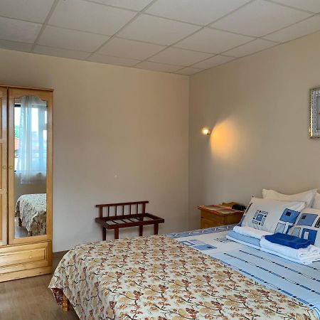 Guest House “Olesya” オブゾー エクステリア 写真