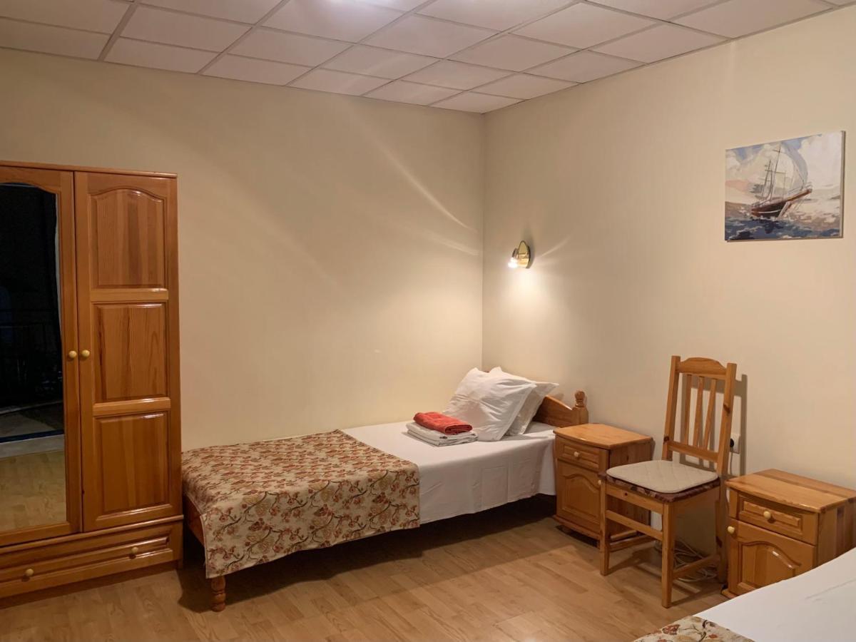 Guest House “Olesya” オブゾー エクステリア 写真
