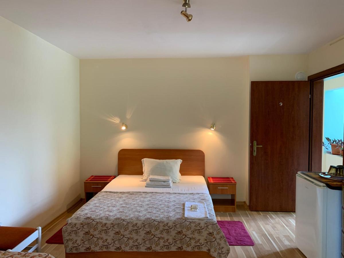 Guest House “Olesya” オブゾー エクステリア 写真