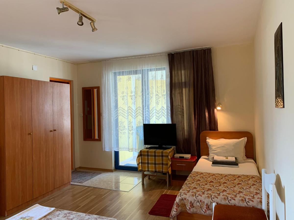 Guest House “Olesya” オブゾー エクステリア 写真