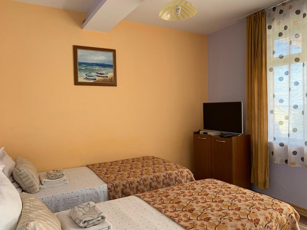Guest House “Olesya” オブゾー エクステリア 写真