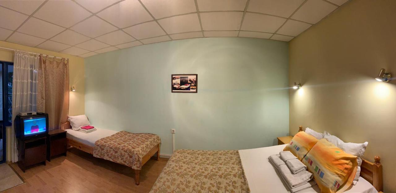 Guest House “Olesya” オブゾー エクステリア 写真